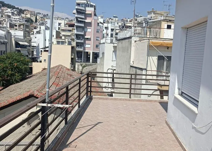 Urban Roof Кавала